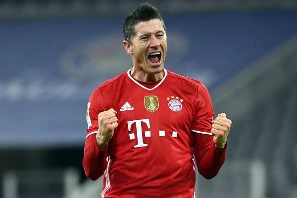 Som na vrchole, vraví Lewandowski a útočí na rekord