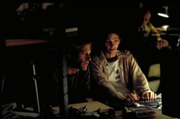 Jádro - Z filmu - Aaron Eckhart, DJ Qualls