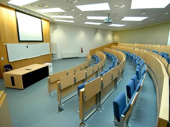 Stavbou Moravskoslezského kraje je aula Vysoké školy báňské