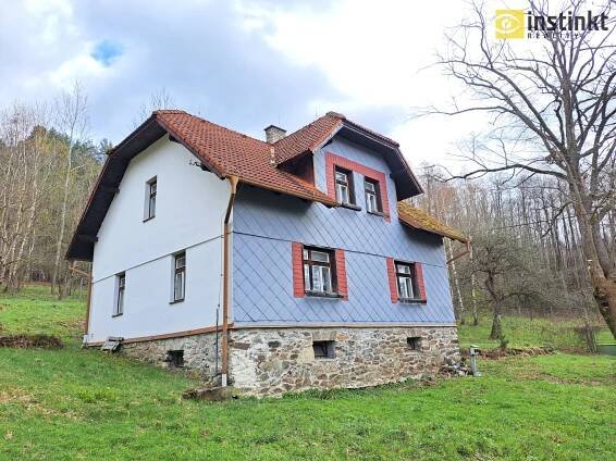 Prodej rodinného domu, 290 m2, Nýrsko, okres Klatovy