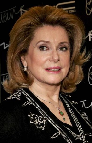 Catherine Deneuve, Beverly Hills (13.1.2006) – Tinseltown / Shutterstock