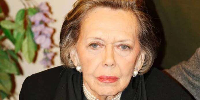 Jiřina Jirásková kolegyni Karolínu Slunéčkovou obdivovala.