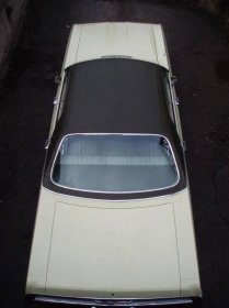 1970 Chrysler New Yorker VIII, 8. generace 7.2 V8 benzín 261 kW 651 Nm