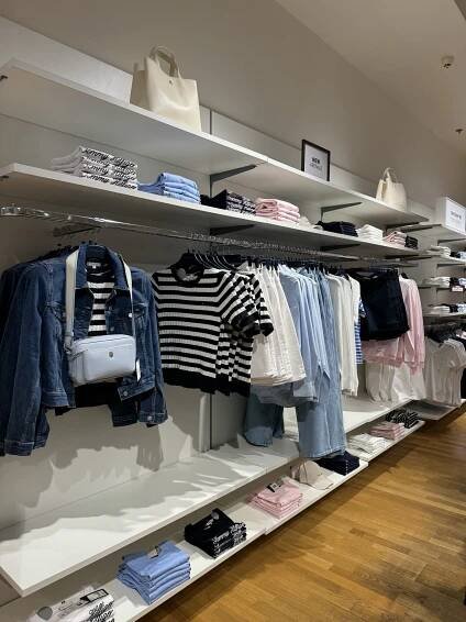 Inspirace z Freeportu – z obchodů GAP a Tommy Hilfiger! | www.coolbrnoblog.cz