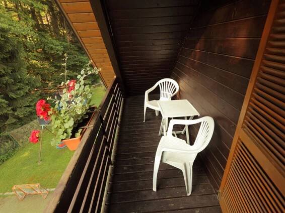 Posezení na balkóně
