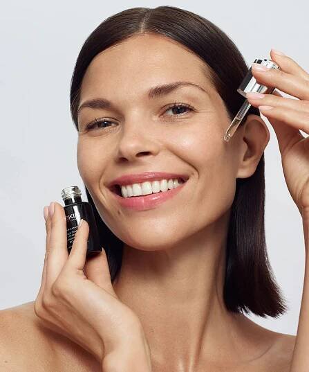 Black Diamond Vitamin C Brightening Booster