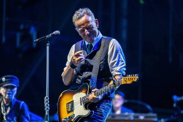 Bruce Springsteen & E Street Band at Orange Vélodrome, Marseille, France on May 31, 2025.