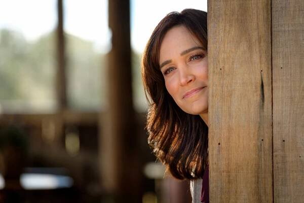 Doktor srdcař - Forgive and Forget - Z filmu - Nicole da Silva