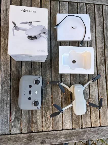 Dron DJI mini 2 se - Jindřichův Hradec - Bazar