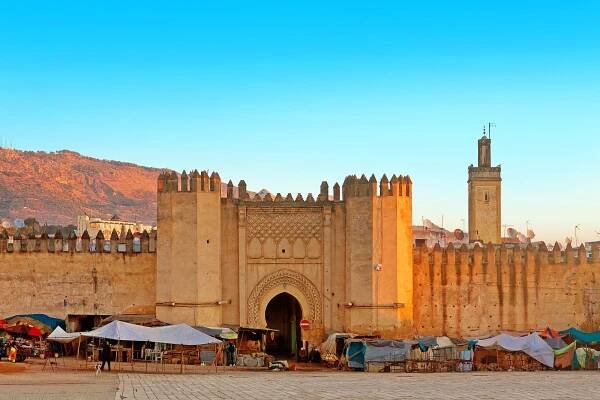 brána do starověké mediny fez, maroko - fes marokách - stock snímky, obrázky a fotky
