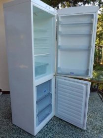 Lednice s mrazákem - plně funkční - Elektro