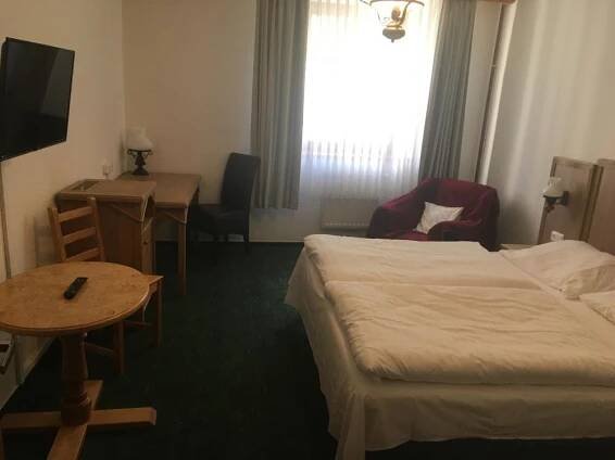 Hotel ENNIUS 1168277073 2