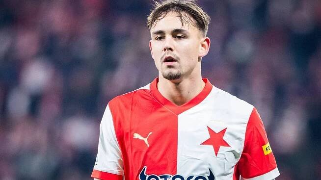 Přestupy Slavie a Sparty. Jurásek na odchodu do Norwiche, nejistý řez na Letné - Seznam Zprávy