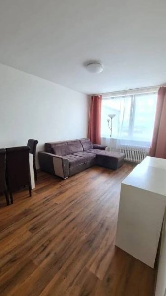 Pronájem bytu 2+kk 46 m², Doležalova, Praha, Praha
