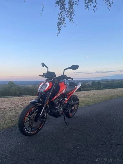 Ktm duke 125