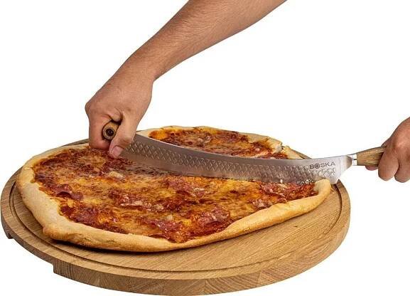 Nůž na pizzu a sýr Oslo