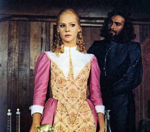 Carole André, Kabir Bedi - Černý korzár - Z filmu
