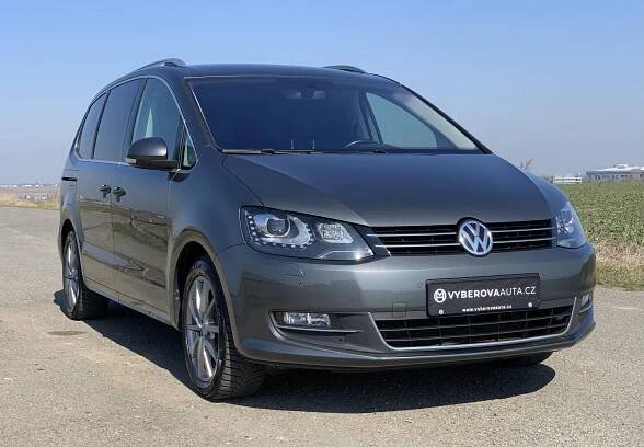 VW Sharan 2.0 TDi 130 kW/Highline/Bi-Xenon/Manuál/2x Alu - Výběrová auta