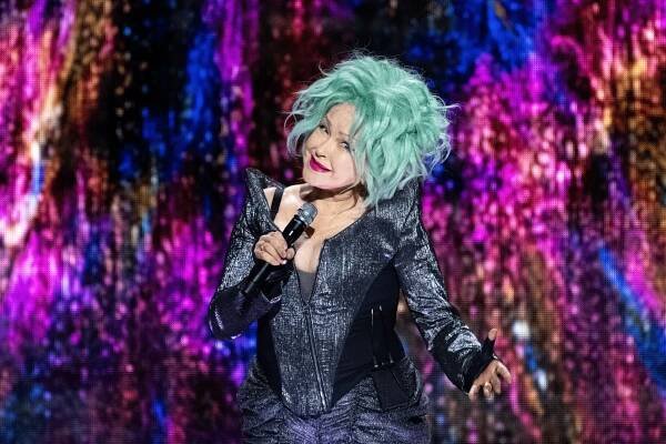 Cyndi Lauper, who suffers from psoriasis, performs during her farewell tour