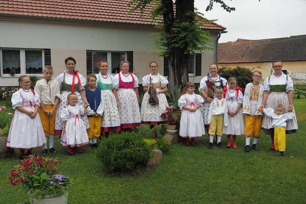 VESNICE ROKU: Za Strakonicko jdou do boje Čejetice, Čepřovice a Nišovice