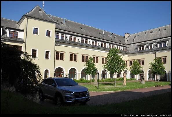 Hrady, tvrze, zámky a zříceniny – Fotografie z roku 2022 – 14.část / hrady-zriceniny.cz