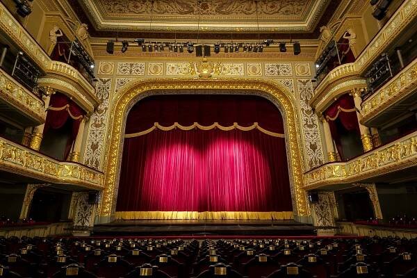 Latvian National Opera House / Latvian National Opera 