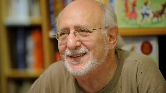 Peter Yarrow, folk legend and 'Puff the Magic Dragon' co-writer, dead at 86