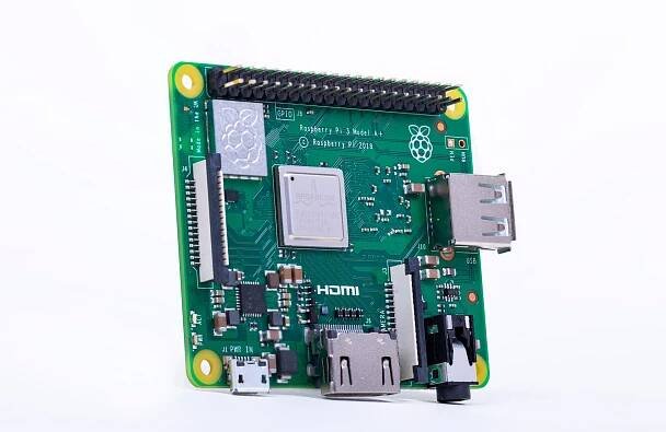 Raspberry Pi 3 Model A+ 64-bit 512MB RAM