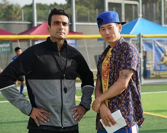 Dhruv Uday Singh, Jake Choi - Single Parents - Sport - Z natáčení