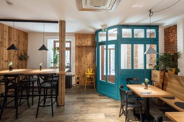 Bistro Nro 66 - kousek venkova v srdci Olomouce. Láká na steaky i kapra