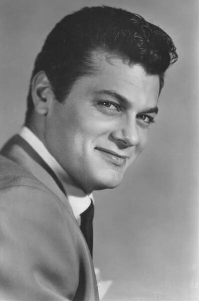 Tony Curtis: *3.6.1925 – †30.9.2010, americký filmový a televizní herec