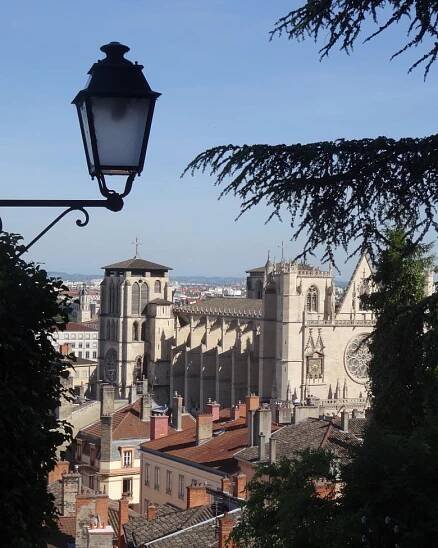 Authentic visit in Lyon - Free Walking Tour & Private Guide