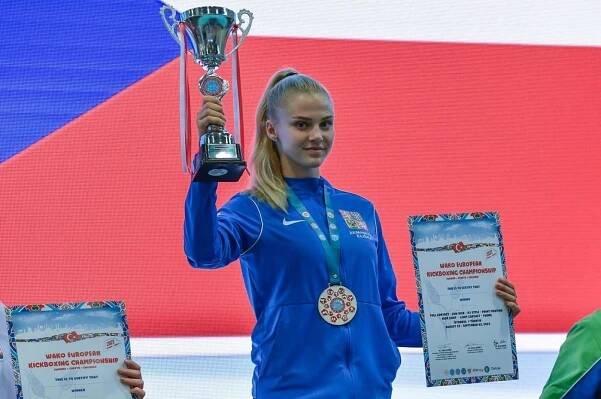 Čeští reprezentanti napsali poslední kapitolu ME v kickboxu. Domů vezou čtrnáct medailí