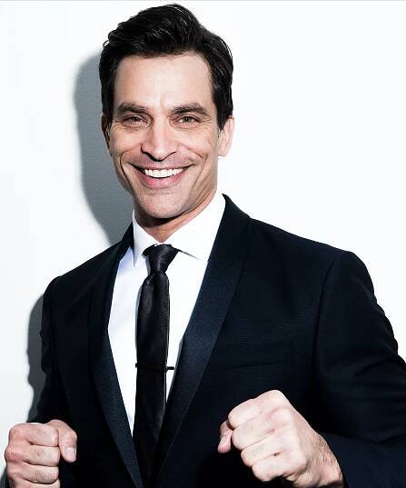 Johnathon Schaech je americký režisér a herec, k vidění byl třeba v seriálu Ray Donovan.