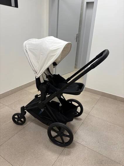 Sportovní kočárek Cybex Priam 2024