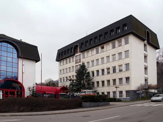 Soubor:Semily - soud 2010-04-09.jpg – Wikipedie