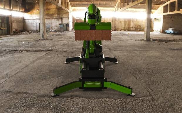 Partu stavařů může za rok nahradit rychlý zdící robot. A bude z Česka