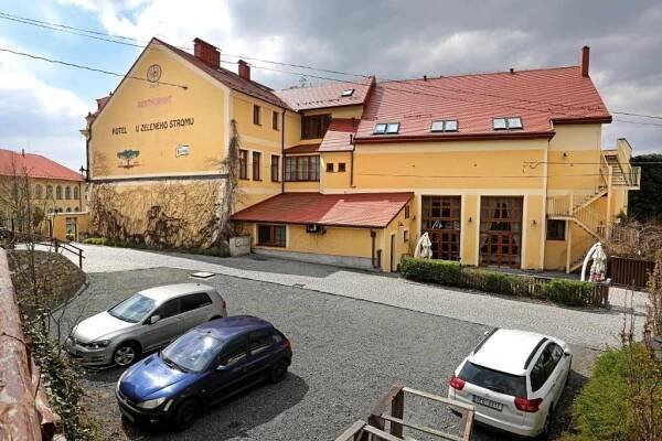 Hotel U Zeleneho stromu Nepomuk  Exteriér fotografie