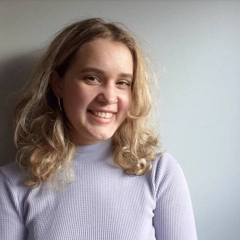 Clare Chodos-Irvine
