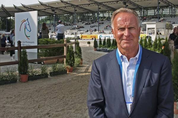 German Football Executive Karl-Heinz Rummenigge CHIO Aachen 2016 Wallpaper