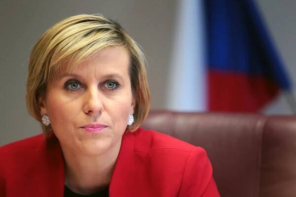 Vildumetzová už bude jen poslankyní. Funkci karlovarské hejtmanky opustí do konce roku