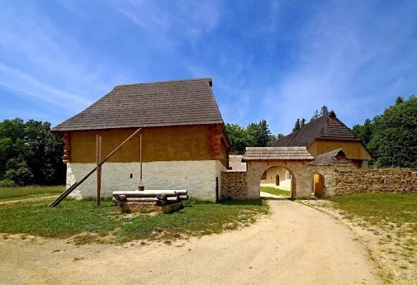 Archeoskanzen Trocnov