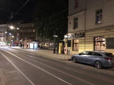 Nuselská ulice v Praze | Rádi cestujeme | nejen levné letenky, ubytování, zimní pobyty