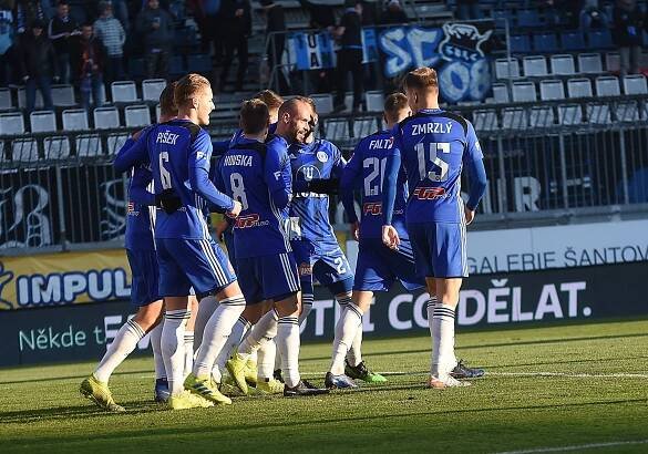 Fotbalisté SK Sigma po osmi kolech zase zvítězili - OLOMOUC.CZ