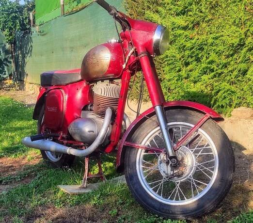 JAWA 250/559 panelka - Auto-moto
