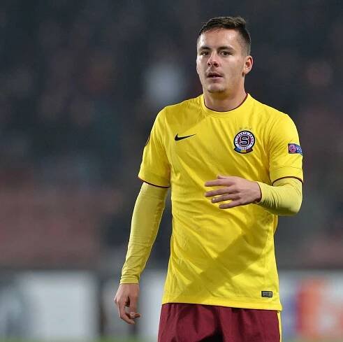 Daniel Holzer-Sparta.jpg