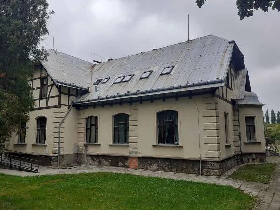 Zdravotní středisko v Háji ve Slezsku.