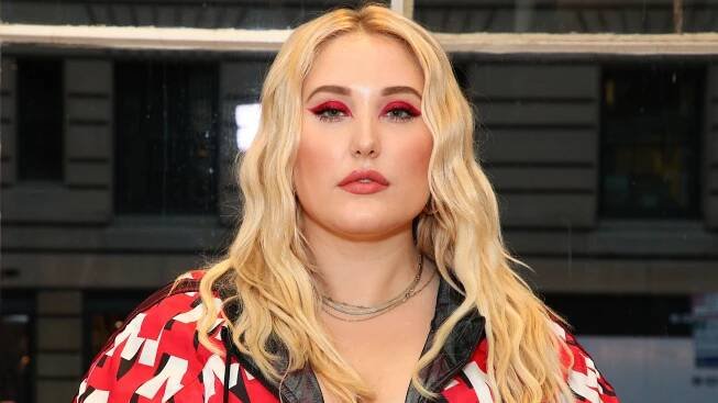 Hayley Hasselhoff Becomes First Plus-Size Model on a European 'Playboy' Magazine Cover
