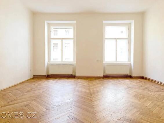 Pronájem bytu 3+1 121 m2 Na hrádku, Praha - Nové Město - 32000 CZK