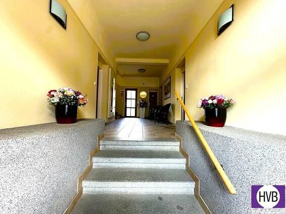 Pronájem prostoru 18 m2 v centru města Blatná Strakonice | Reality.iDNES.cz 
